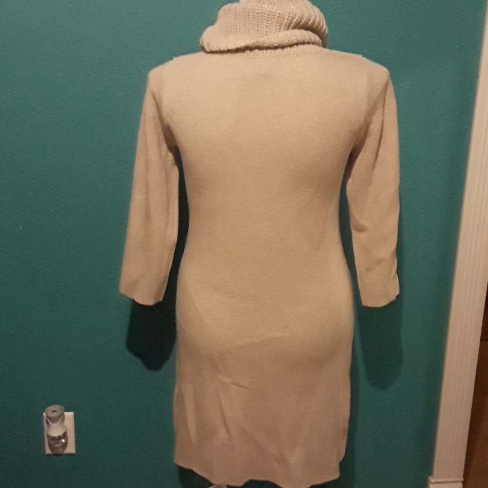Vince Camuto dress.kowl neck. - Picture 7 of 9